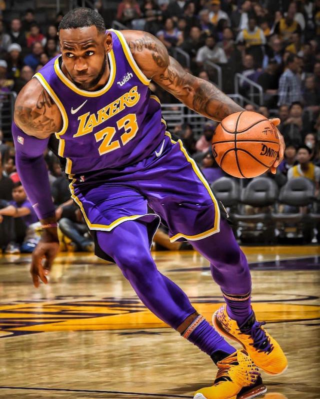 全市场：佛罗伦萨冬窗想签一名后卫，首选是切尔西的阿昌庞（全市场：佛罗伦萨冬窗欲引进后卫，切尔西阿昌庞被列为首选）