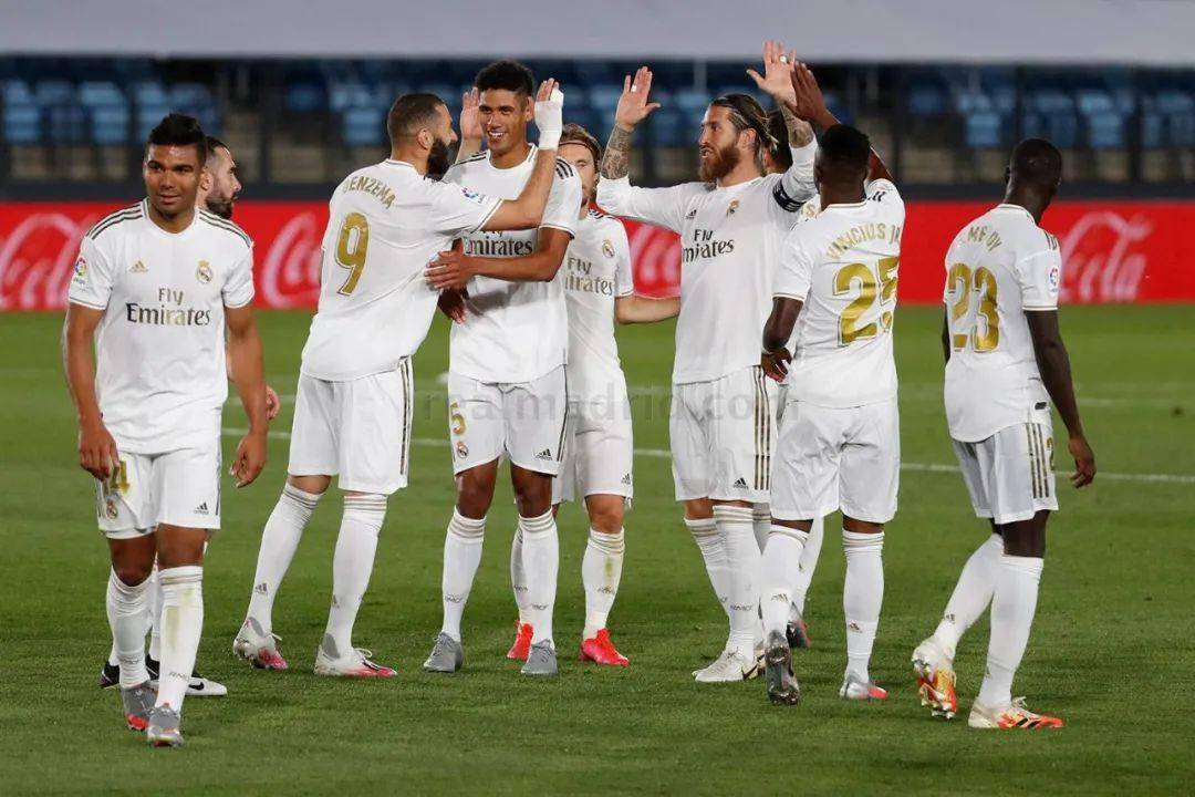 每体：巴萨关注外租门将雅科比什维利，他有望成为巴萨二号守门员（每体：巴萨盯上外租门将雅科比什维利，或将出任球队二号门将）