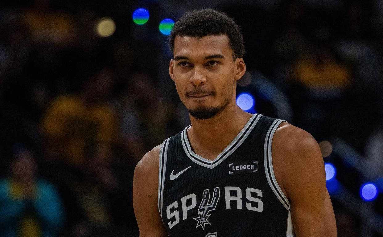 亚冠精英赛第五轮最佳球员候选：周定洋入选，林加德在列（亚冠精英赛第5轮最佳球员候选出炉：周定洋上榜，林加德入围）