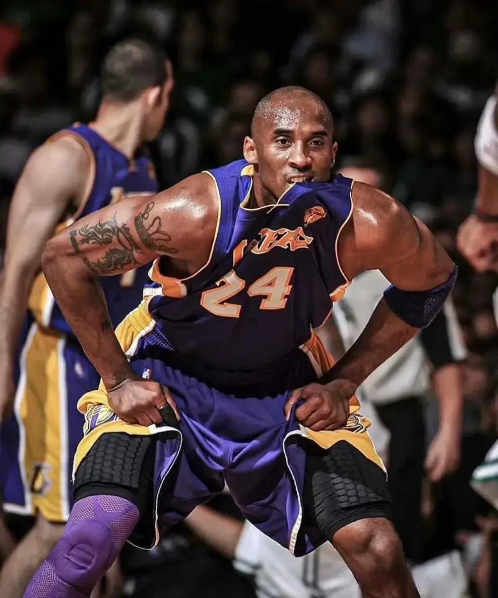 斯波：季后赛被骑士横扫输122分让我们意识到必须改变（斯波：季后赛遭骑士横扫净负122分，让我们下定决心求变）