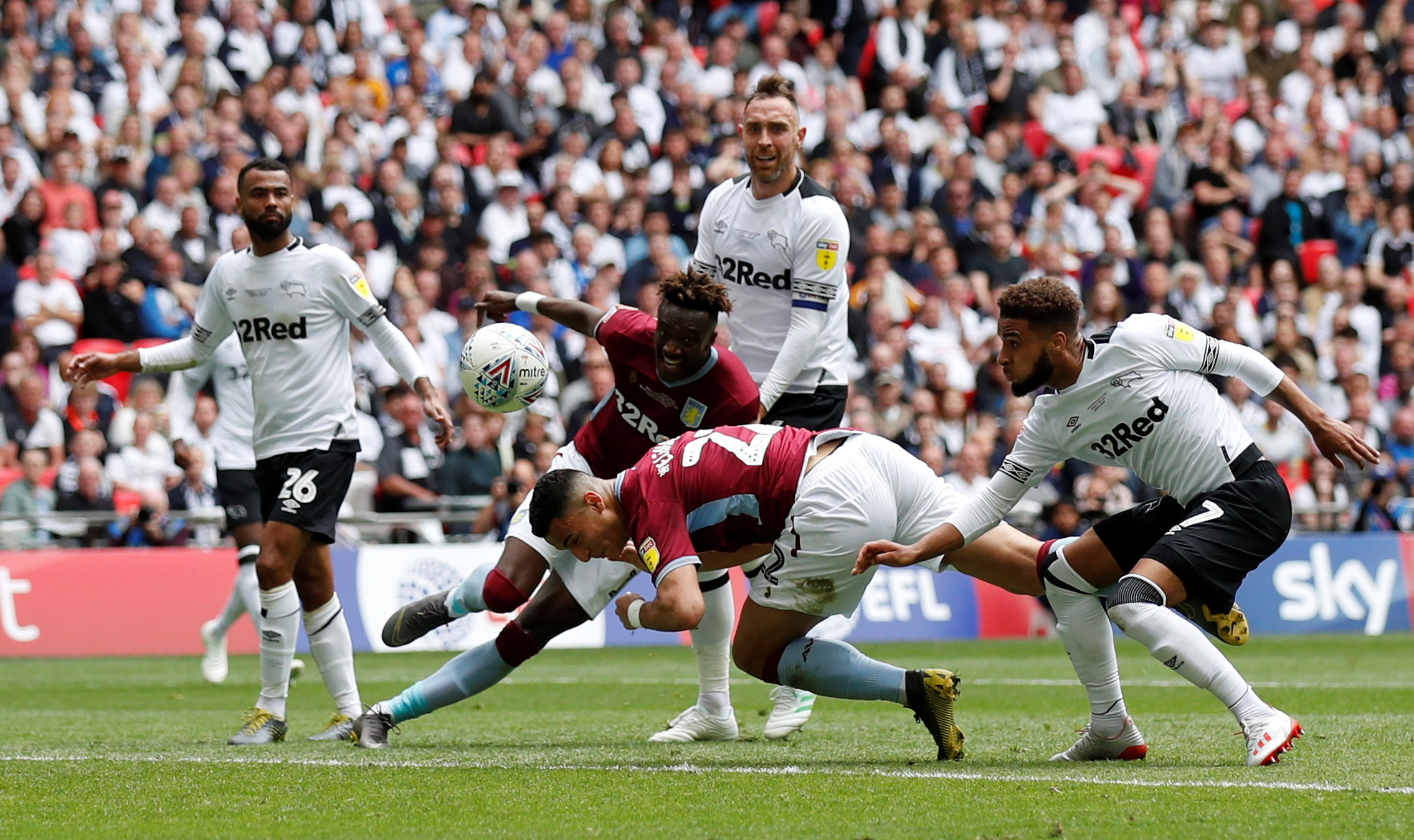 世界杯B组抽签出炉：意大利出线将和加拿大、卡塔尔、瑞士同组（世界杯B组抽签揭晓：意大利若出线将与加拿大、卡塔尔、瑞士同组）