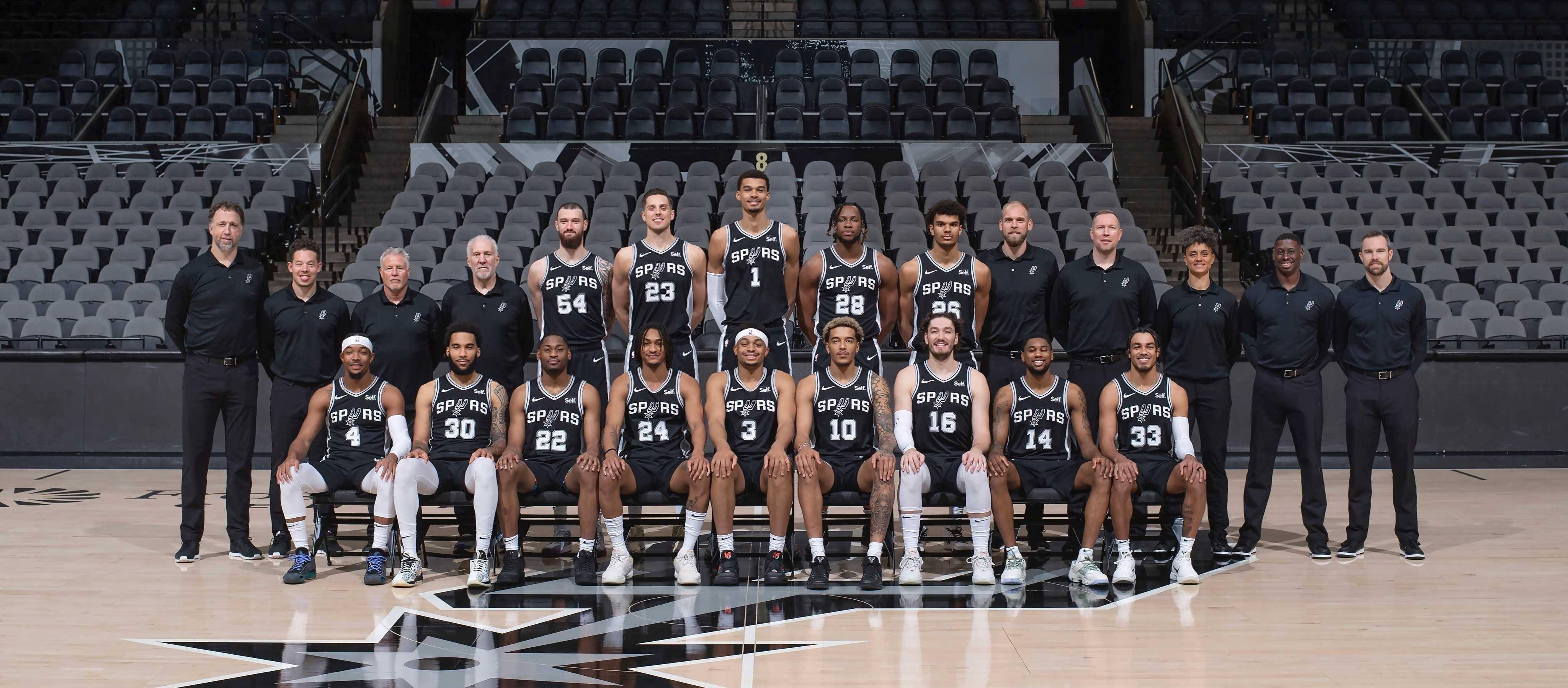 广东94-80大胜广州！球员评分：3人满分，3人良好，2人拉胯（广东94-80击败广州！球员评分：3人满分、3人发挥出色、2人表现不佳）