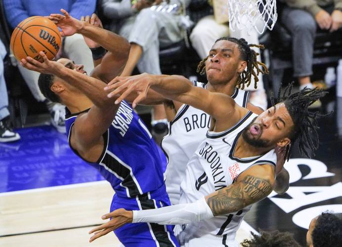 米体：罗马想冬窗租借齐尔克泽，若晋级欧冠会自动触发买断（米体：罗马计划冬窗先租齐尔克泽，若打进欧冠将自动买断）